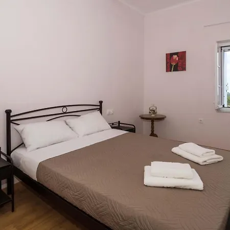 Volari House