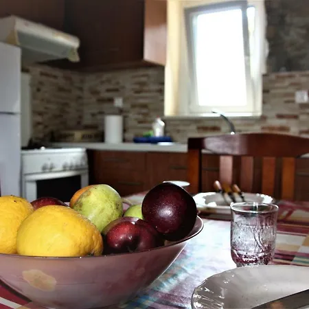 Volari House Tatil Evi Kýthira